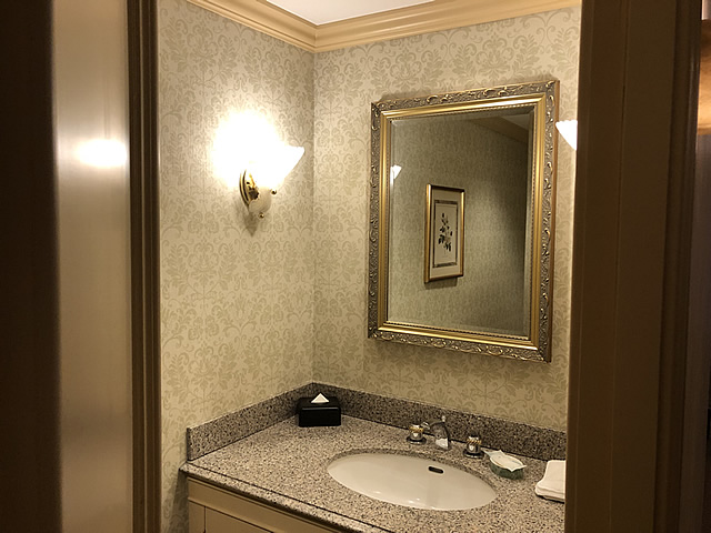 ウエスティンホテル東京　スイートルームの洗面所